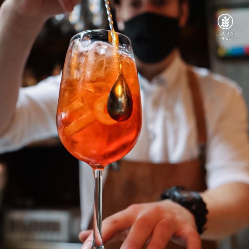 coctel denominado Aperol Spritz